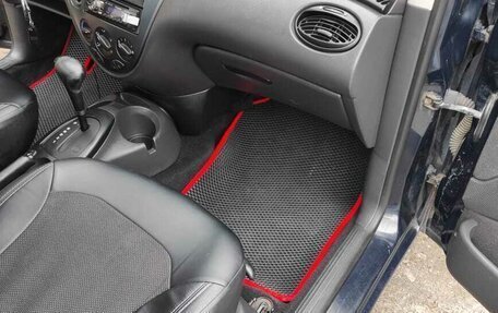 Ford Focus IV, 2004 год, 350 000 рублей, 25 фотография