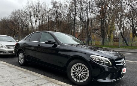 Mercedes-Benz C-Класс, 2018 год, 2 600 000 рублей, 5 фотография