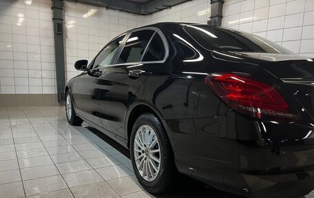 Mercedes-Benz C-Класс, 2018 год, 2 600 000 рублей, 14 фотография