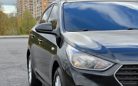 Hyundai Solaris II рестайлинг, 2017 год, 1 000 000 рублей, 9 фотография