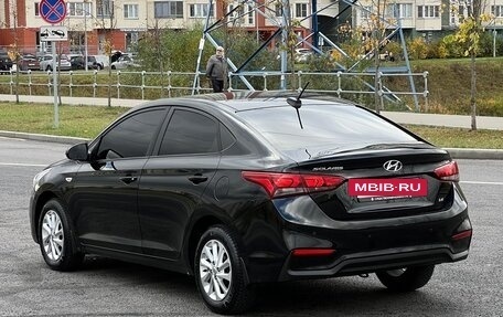 Hyundai Solaris II рестайлинг, 2017 год, 1 000 000 рублей, 6 фотография