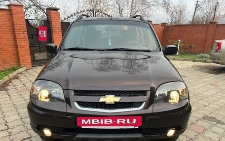 Chevrolet Niva I рестайлинг, 2010 год, 540 000 рублей, 5 фотография