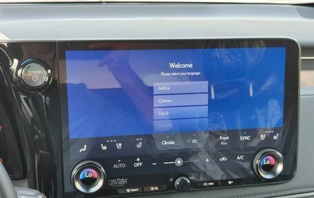 Lexus LM, 2025 год, 24 990 000 рублей, 12 фотография