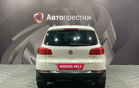 Volkswagen Tiguan I, 2012 год, 990 000 рублей, 7 фотография