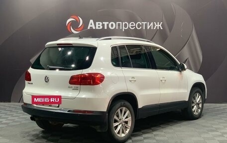 Volkswagen Tiguan I, 2012 год, 990 000 рублей, 6 фотография