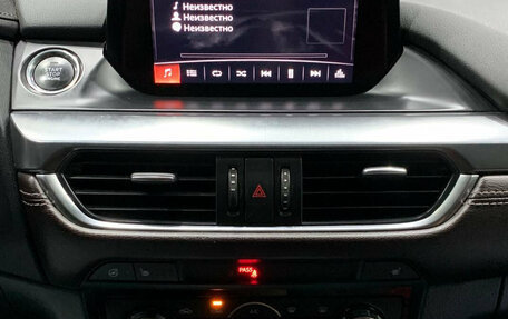 Mazda 6, 2017 год, 1 599 000 рублей, 10 фотография