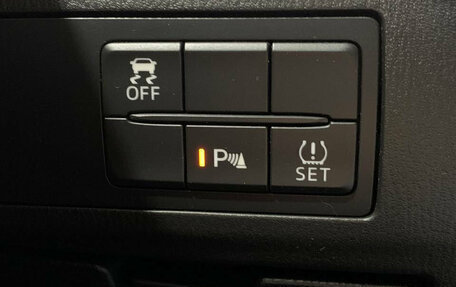 Mazda 6, 2017 год, 1 599 000 рублей, 14 фотография