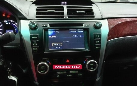 Toyota Camry, 2013 год, 1 395 000 рублей, 10 фотография