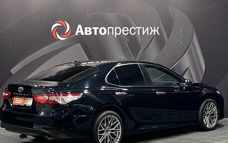 Toyota Camry, 2020 год, 2 335 000 рублей, 8 фотография