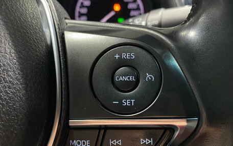 Toyota Camry, 2020 год, 2 335 000 рублей, 14 фотография