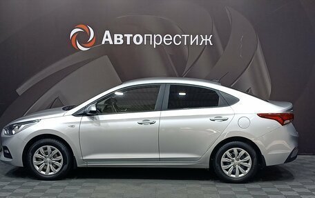 Hyundai Solaris II рестайлинг, 2017 год, 870 000 рублей, 5 фотография