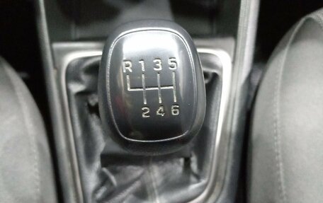 Hyundai Solaris II рестайлинг, 2017 год, 870 000 рублей, 13 фотография