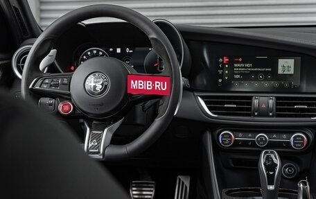 Alfa Romeo Giulia II, 2024 год, 12 760 580 рублей, 11 фотография