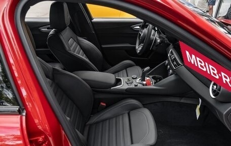 Alfa Romeo Giulia II, 2024 год, 12 760 580 рублей, 27 фотография