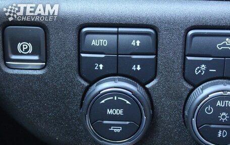 Chevrolet Silverado, 2024 год, 8 313 876 рублей, 18 фотография