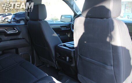 Chevrolet Silverado, 2024 год, 8 313 876 рублей, 23 фотография