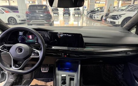 Volkswagen Golf VIII, 2021 год, 1 721 400 рублей, 5 фотография