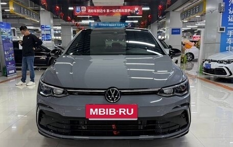 Volkswagen Golf VIII, 2021 год, 1 721 400 рублей, 3 фотография