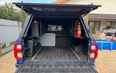 Toyota Hilux VIII, 2016 год, 3 350 000 рублей, 2 фотография