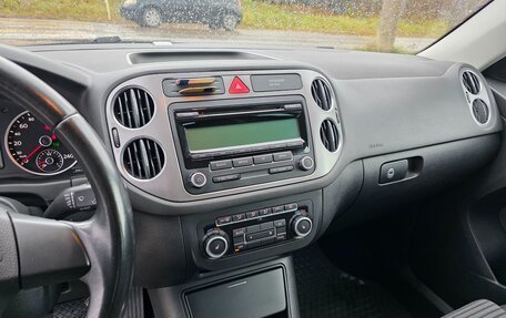 Volkswagen Tiguan I, 2010 год, 1 250 000 рублей, 20 фотография