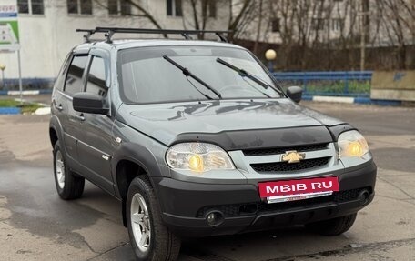 Chevrolet Niva I рестайлинг, 2013 год, 295 000 рублей, 2 фотография