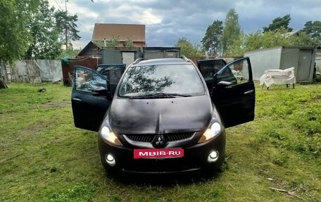 Mitsubishi Grandis, 2007 год, 750 000 рублей, 3 фотография