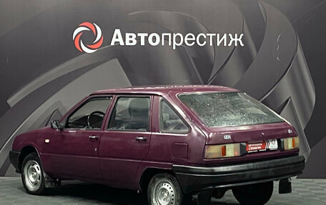 ИЖ 2126 «Ода», 2005 год, 103 000 рублей, 7 фотография