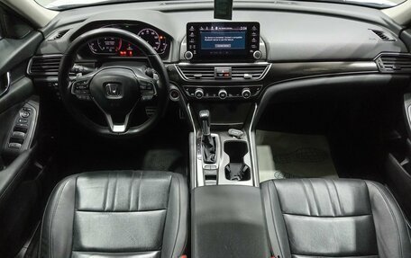 Honda Accord IX рестайлинг, 2021 год, 2 550 000 рублей, 10 фотография