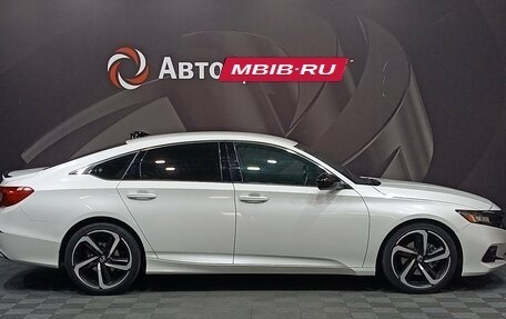 Honda Accord IX рестайлинг, 2021 год, 2 550 000 рублей, 4 фотография