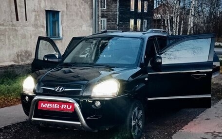 Hyundai Tucson III, 2008 год, 990 000 рублей, 1 фотография