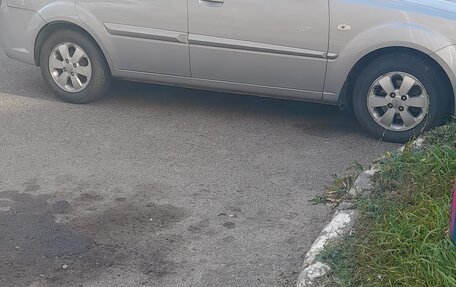 KIA Rio II, 2011 год, 585 000 рублей, 1 фотография