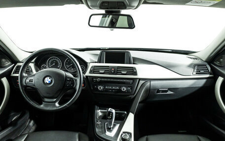 BMW 3 серия, 2015 год, 1 689 898 рублей, 13 фотография