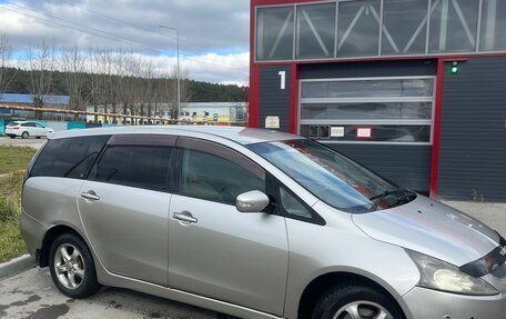 Mitsubishi Grandis, 2004 год, 650 000 рублей, 4 фотография