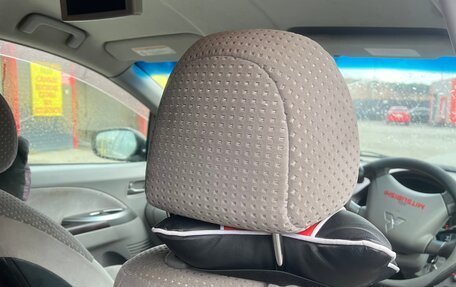 Mitsubishi Grandis, 2004 год, 650 000 рублей, 13 фотография