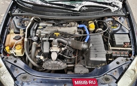 Dodge Stratus II, 2003 год, 450 000 рублей, 5 фотография