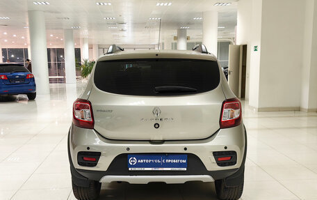 Renault Sandero II рестайлинг, 2017 год, 828 000 рублей, 4 фотография