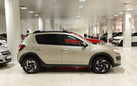 Renault Sandero II рестайлинг, 2017 год, 828 000 рублей, 5 фотография