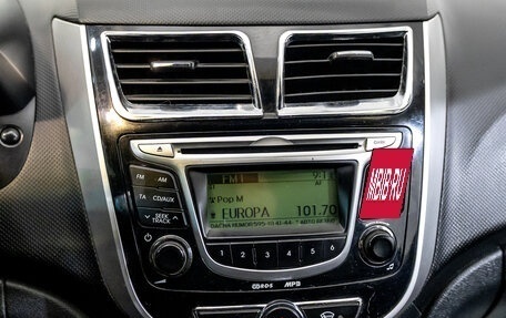 Hyundai Solaris II рестайлинг, 2015 год, 680 000 рублей, 22 фотография