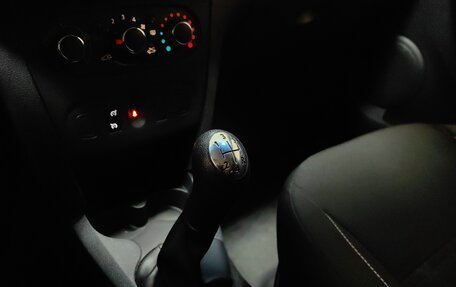 Renault Sandero II рестайлинг, 2017 год, 828 000 рублей, 16 фотография