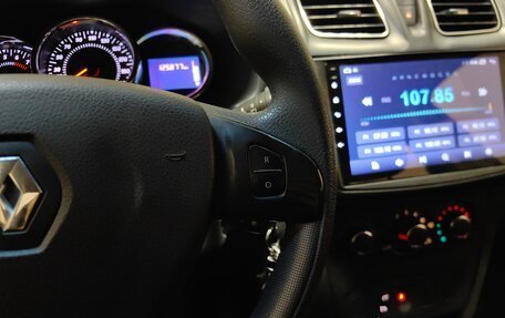 Renault Sandero II рестайлинг, 2017 год, 828 000 рублей, 18 фотография