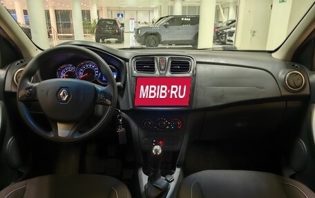 Renault Sandero II рестайлинг, 2017 год, 828 000 рублей, 12 фотография