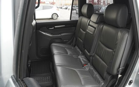 Toyota Land Cruiser Prado 120 рестайлинг, 2007 год, 1 990 000 рублей, 10 фотография