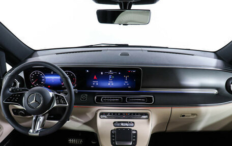 Mercedes-Benz V-Класс, 2024 год, 18 294 782 рублей, 12 фотография