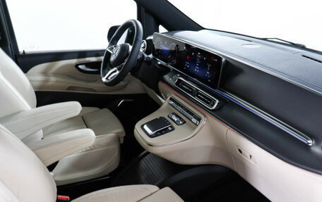 Mercedes-Benz V-Класс, 2024 год, 18 294 782 рублей, 9 фотография