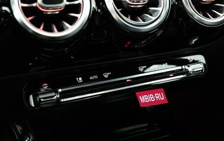 Mercedes-Benz CLA, 2019 год, 3 749 700 рублей, 18 фотография