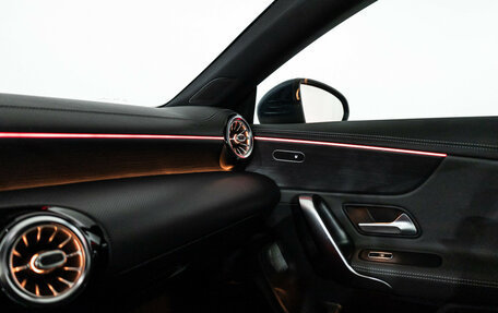 Mercedes-Benz CLA, 2019 год, 3 749 700 рублей, 21 фотография