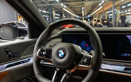 BMW 7 серия, 2024 год, 17 290 000 рублей, 9 фотография