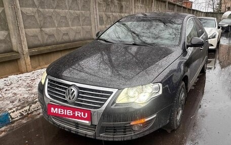 Volkswagen Passat B6, 2007 год, 720 000 рублей, 2 фотография