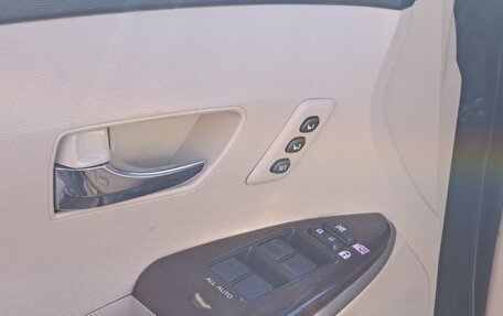 Toyota Venza I, 2013 год, 2 150 000 рублей, 21 фотография