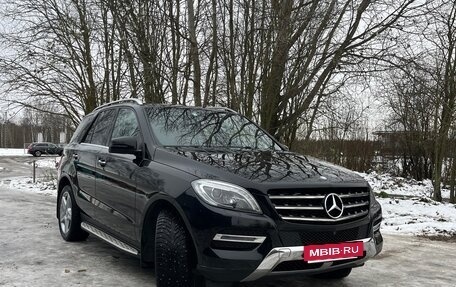 Mercedes-Benz M-Класс, 2014 год, 2 950 000 рублей, 2 фотография
